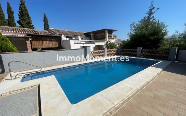 Reventa - Casa de campo - Interior  - Alora