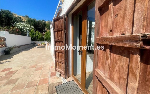 Reventa - Casa de campo - Interior  - Alora