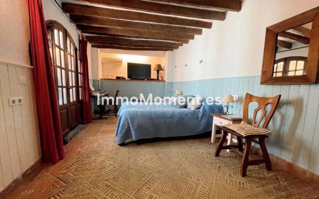 Reventa - Casa de campo - Interior  - Alora
