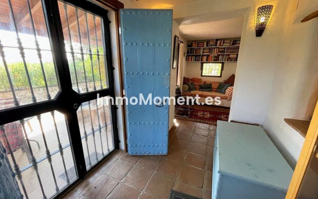 Reventa - Casa de campo - Interior  - Alora