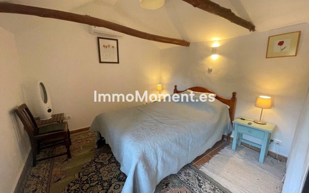 Reventa - Casa de campo - Interior  - Alora