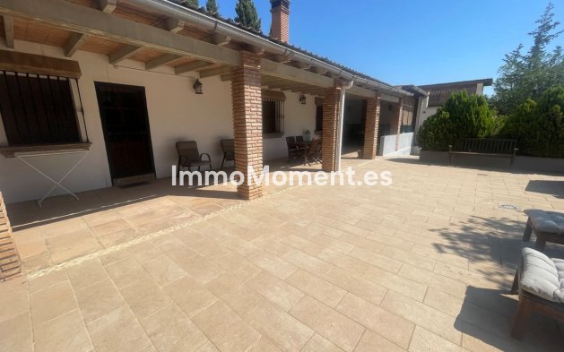 Reventa - Casa de campo - Interior  - Alora