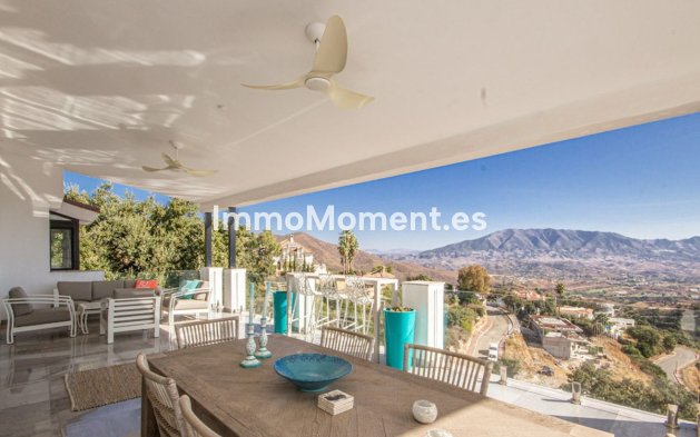 Wiederverkauf - Freistehende Villa - Marbella - La Mairena