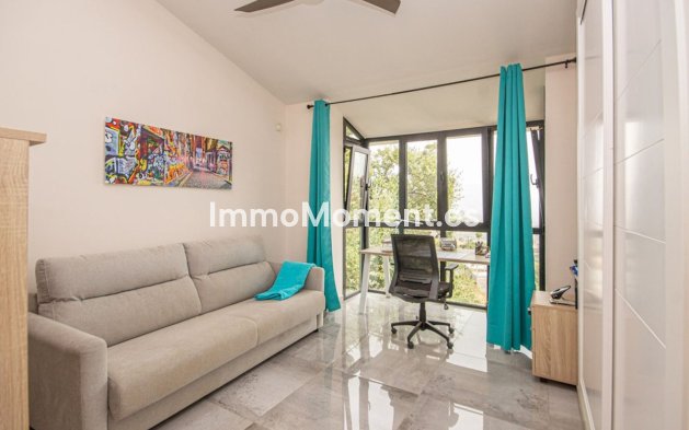 Wiederverkauf - Freistehende Villa - Marbella - La Mairena
