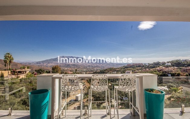 Wiederverkauf - Freistehende Villa - Marbella - La Mairena