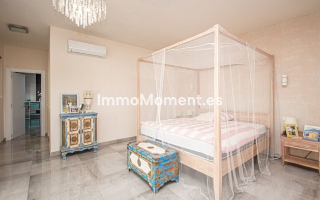 Wiederverkauf - Freistehende Villa - Marbella - La Mairena