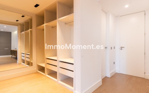 Reventa - Apartamento - Málaga - Málaga Centro