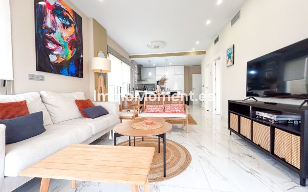 Bestaande woning - Vrijstaande villa - Orihuela Costa - Villamartín