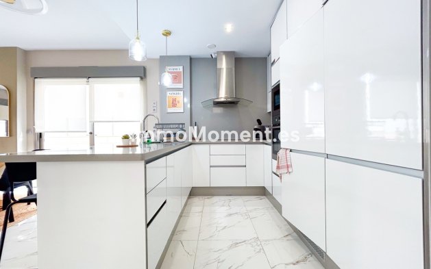Bestaande woning - Vrijstaande villa - Orihuela Costa - Villamartín