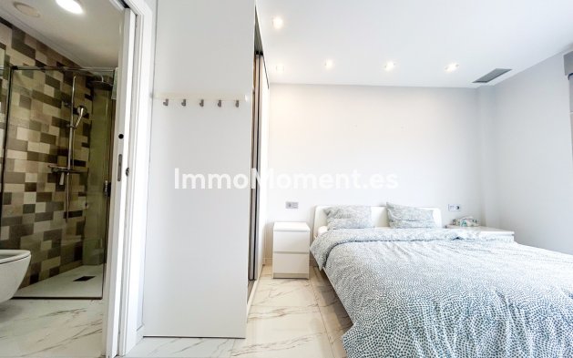 Bestaande woning - Vrijstaande villa - Orihuela Costa - Villamartín