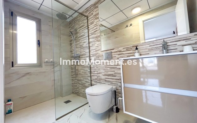 Bestaande woning - Vrijstaande villa - Orihuela Costa - Villamartín