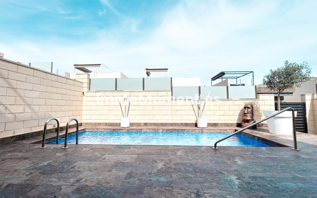 Bestaande woning - Vrijstaande villa - Orihuela Costa - Villamartín