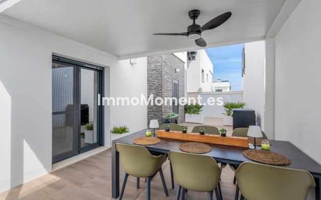Resale - Detached villa - Orihuela - Orihuela Centro