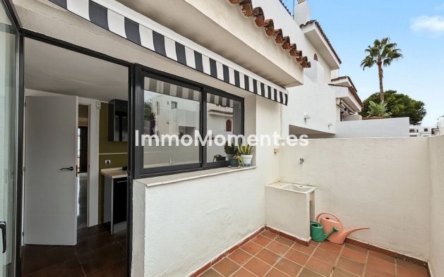 Wiederverkauf - Reihenhaus - Estepona  - Cancelada