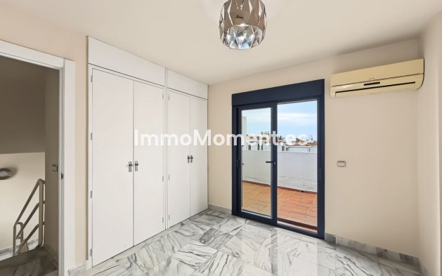 Wiederverkauf - Reihenhaus - Estepona  - Cancelada