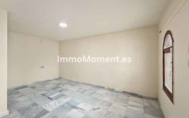 Wiederverkauf - Reihenhaus - Estepona  - Cancelada
