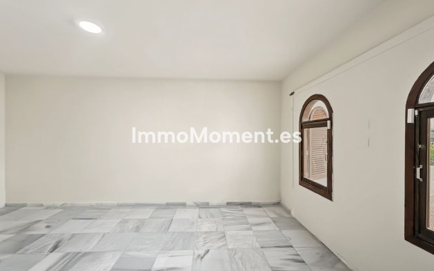 Wiederverkauf - Reihenhaus - Estepona  - Cancelada