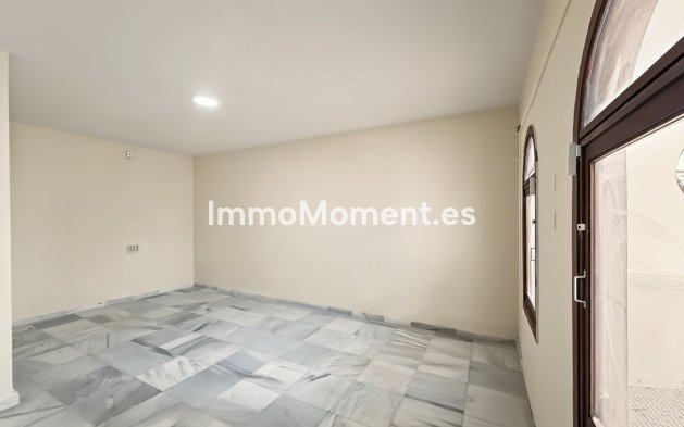 Wiederverkauf - Reihenhaus - Estepona  - Cancelada