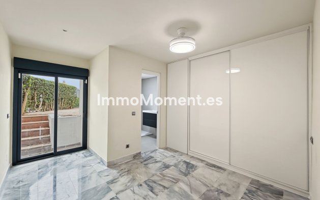Wiederverkauf - Reihenhaus - Estepona  - Cancelada