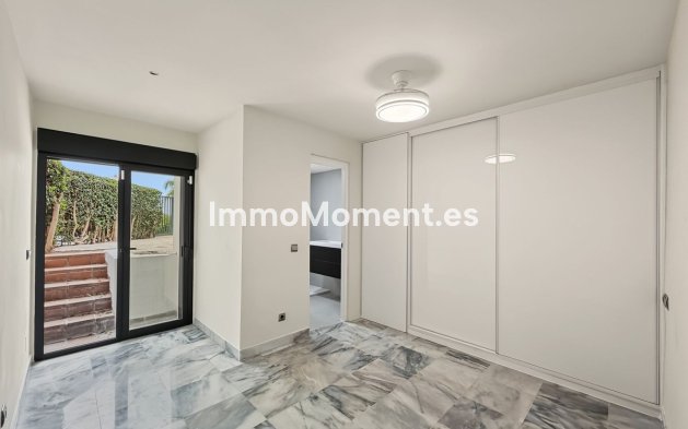 Wiederverkauf - Reihenhaus - Estepona  - Cancelada