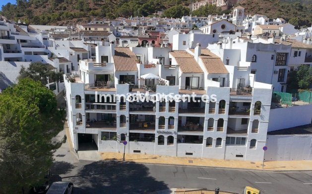 Reventa - Apartamento - Benahavís - Benahavís Centro