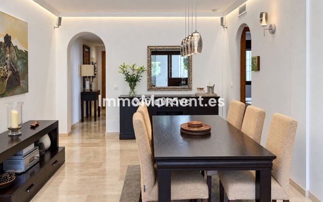 Reventa - Apartamento - Benahavís - Benahavís Centro