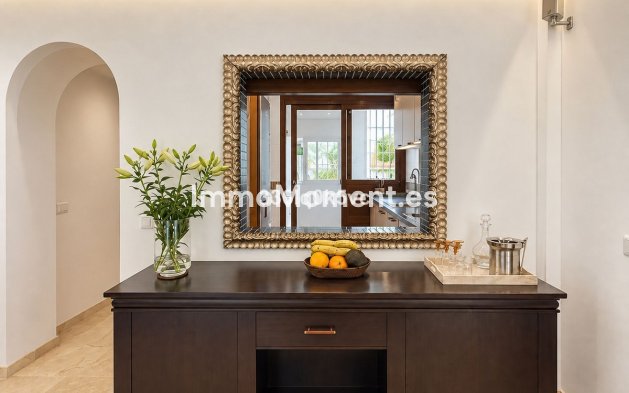 Reventa - Apartamento - Benahavís - Benahavís Centro