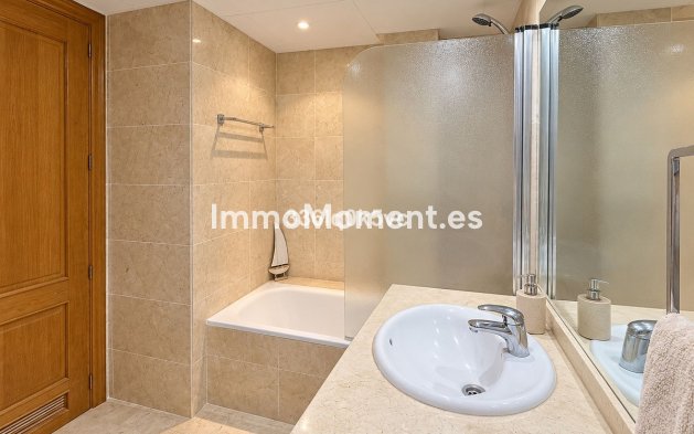 Reventa - Apartamento - Benahavís - Benahavís Centro