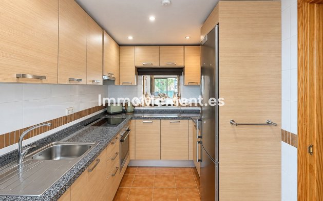 Reventa - Apartamento - Benahavís - Benahavís Centro