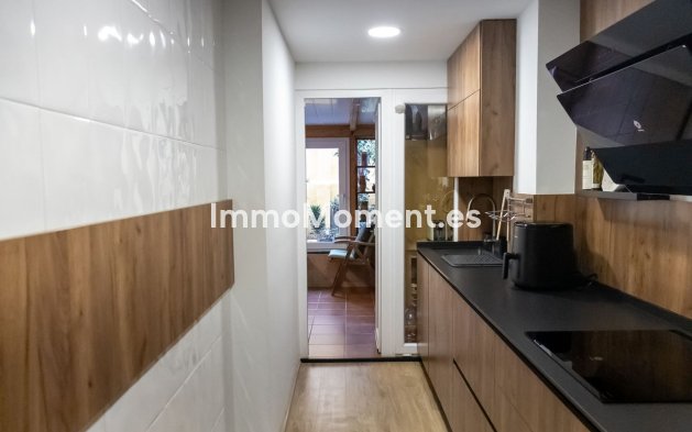 Resale - Apartment - Benalmadena - Benalmadena Centro