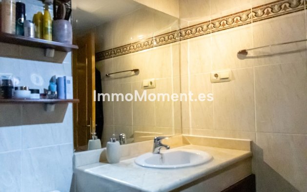 Resale - Apartment - Benalmadena - Benalmadena Centro