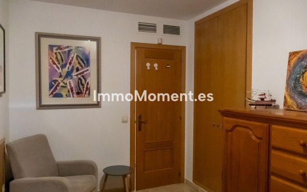 Resale - Apartment - Benalmadena - Benalmadena Centro