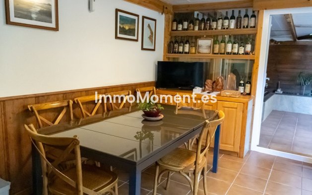 Resale - Apartment - Benalmadena - Benalmadena Centro