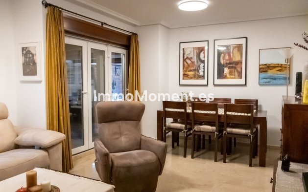 Resale - Apartment - Benalmadena - Benalmadena Centro