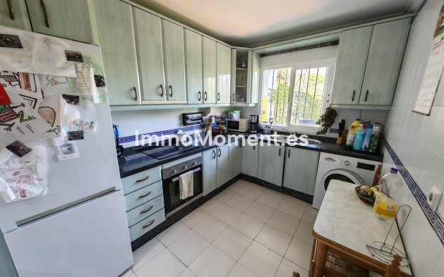 Resale - Townhouse - Estepona - Estepona Centro