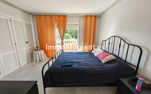 Resale - Townhouse - Estepona - Estepona Centro