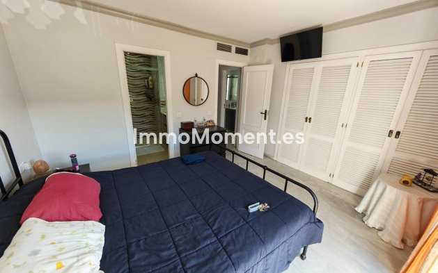 Resale - Townhouse - Estepona - Estepona Centro