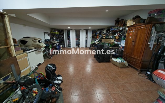 Resale - Townhouse - Estepona - Estepona Centro