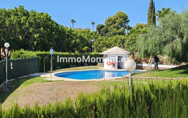 Resale - Townhouse - Estepona - Estepona Centro