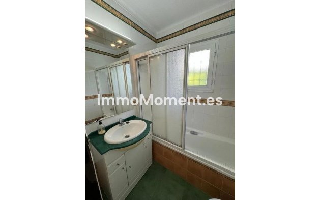 Revente - Villa individuelle - Estepona  - Costalita