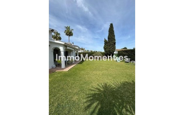Revente - Villa individuelle - Estepona  - Costalita
