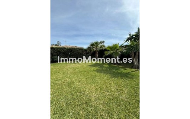 Revente - Villa individuelle - Estepona  - Costalita
