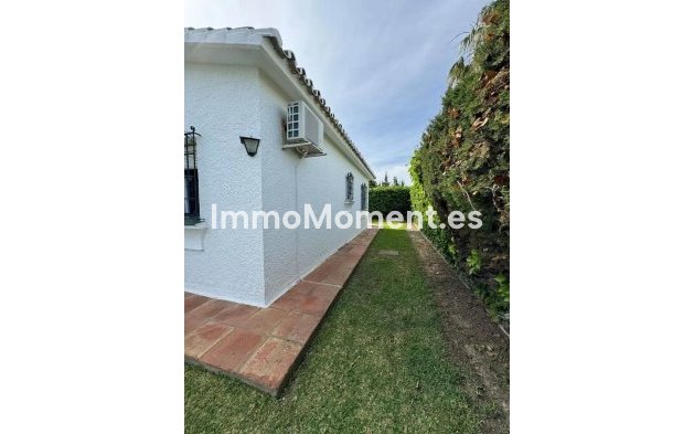 Revente - Villa individuelle - Estepona  - Costalita