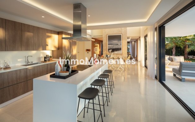 Reventa - Villa independiente - Marbella - Nueva Andalucía