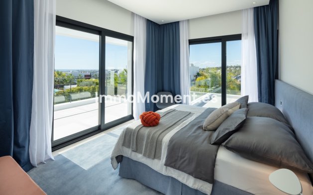 Reventa - Villa independiente - Marbella - Nueva Andalucía
