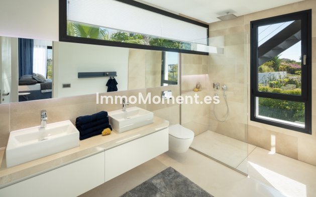 Reventa - Villa independiente - Marbella - Nueva Andalucía