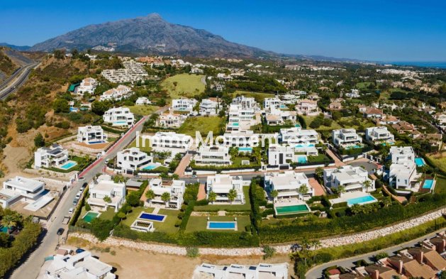 Reventa - Villa independiente - Marbella - Nueva Andalucía
