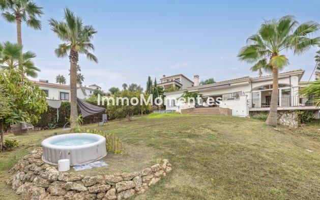 Revente - Villa individuelle - Estepona  - Estepona Centro