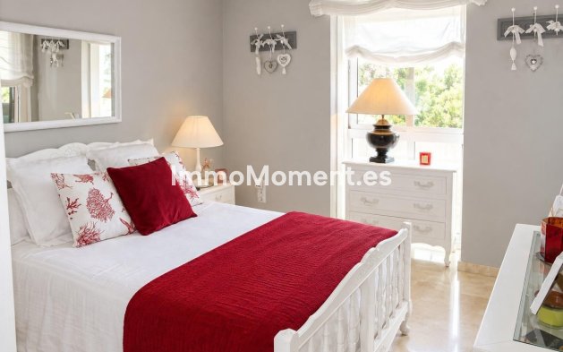 Resale - Townhouse - Marbella - Marbella Centro