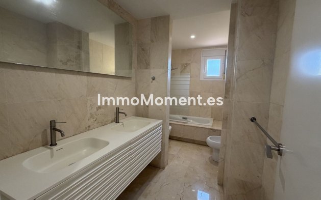 Wiederverkauf - Wohnung - Marbella - Guadalmina Alta